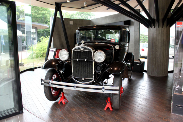 東北大学 自動車の過去・未来館